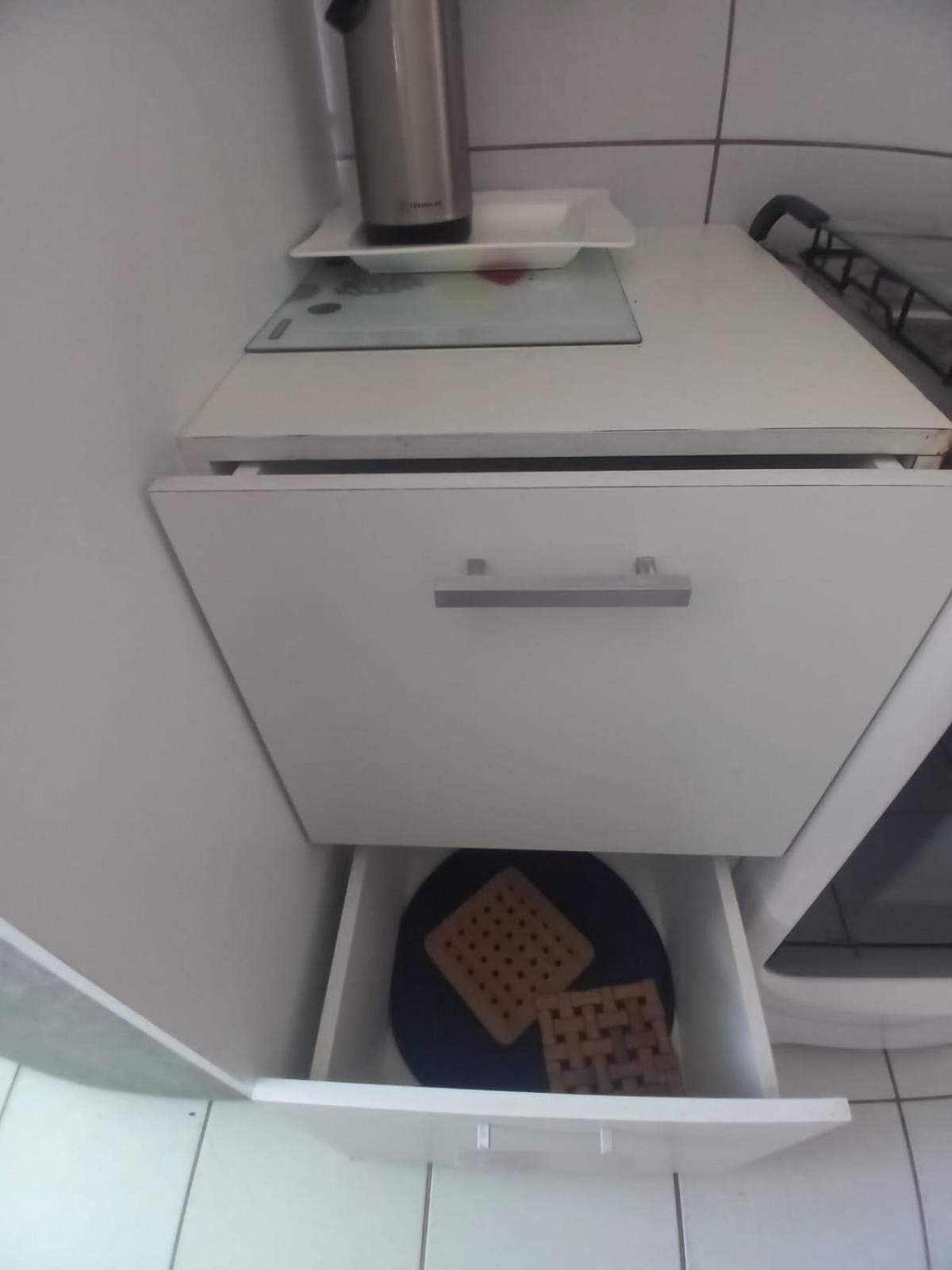 Apto 2/4 Centro Apartamento