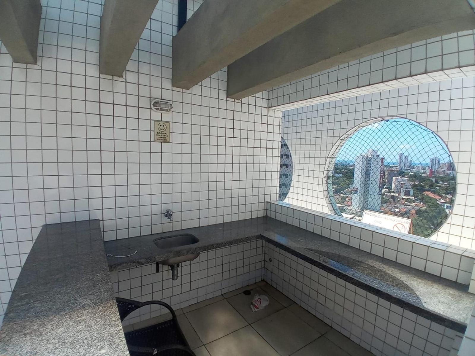 Apto 2/4 Centro Apartamento *